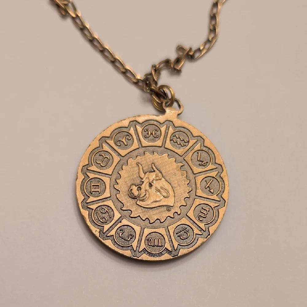 Vintage Cancer Zodiac Necklace